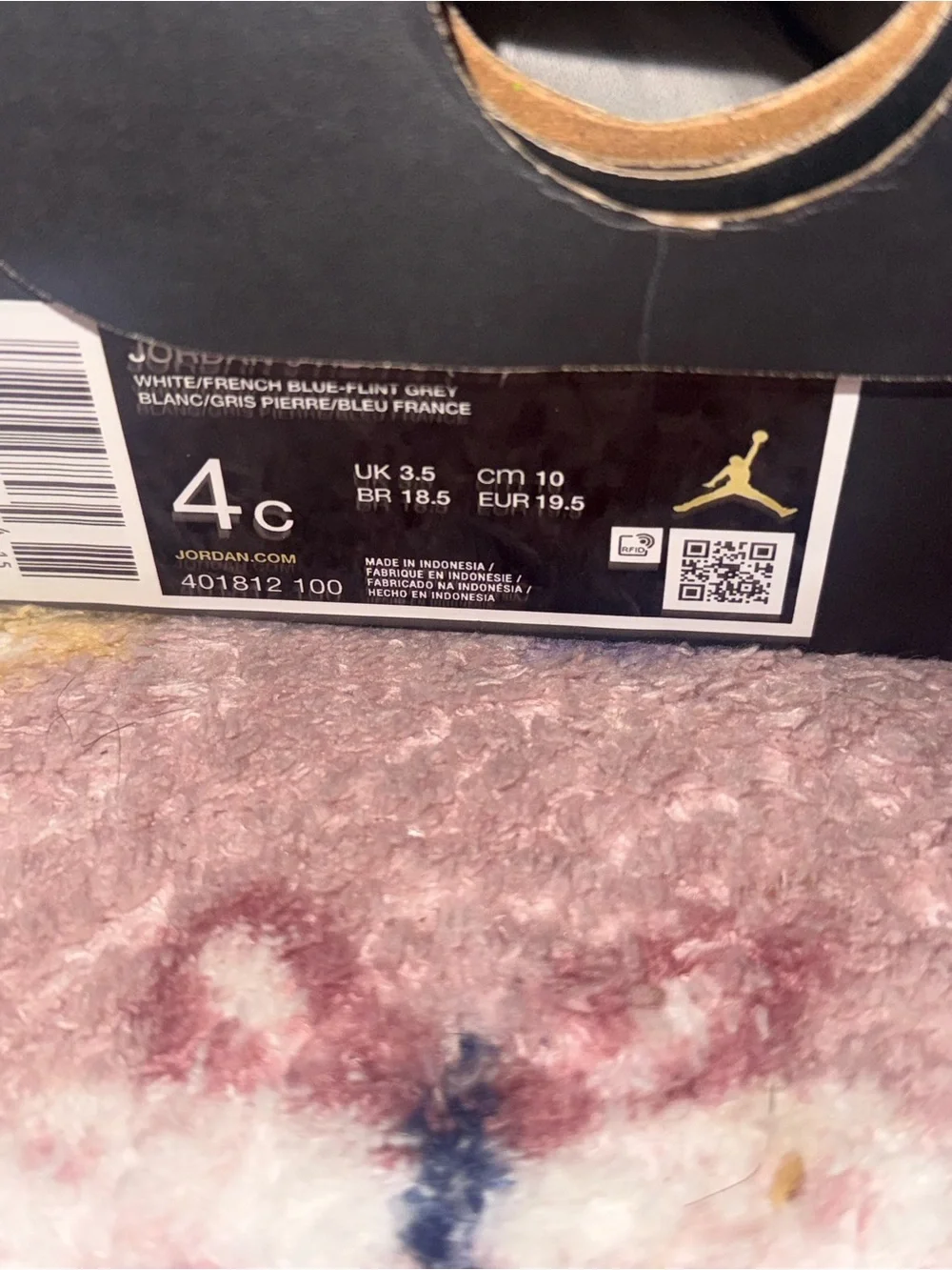 Jordan 9 retro size 4c